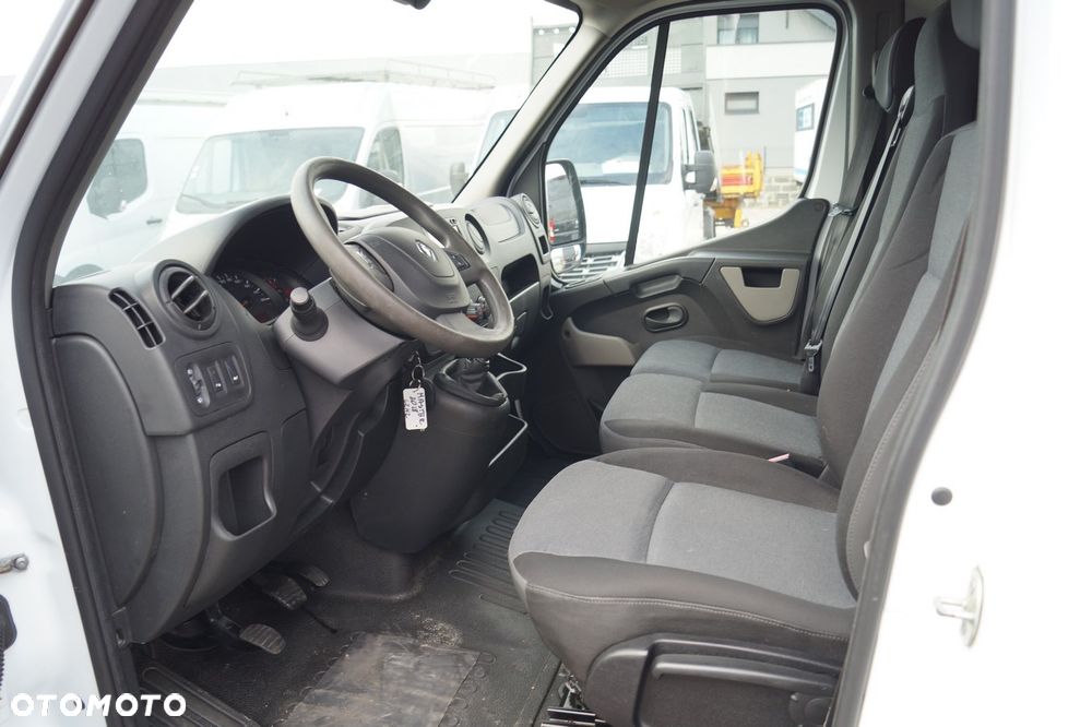 Renault Master - 18