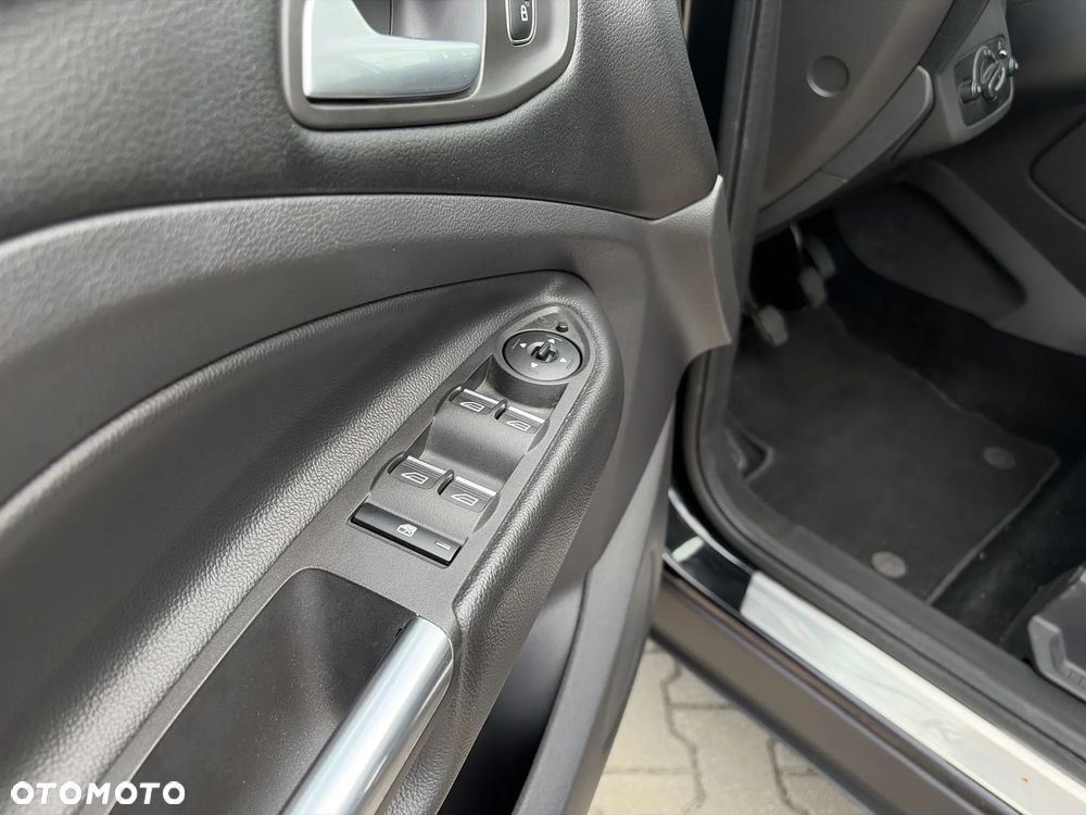 Ford Kuga 1.5 EcoBoost FWD Titanium X - 26
