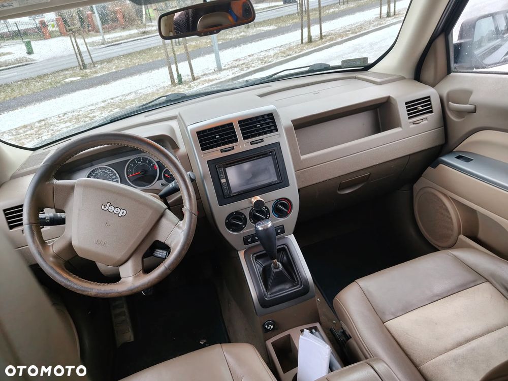 Jeep Patriot 2.4 Limited - 16