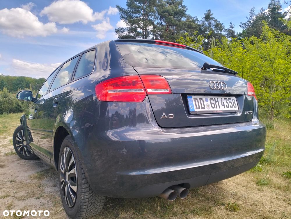 Audi A3 Sportback 2.0 TDI DPF Ambiente - 19