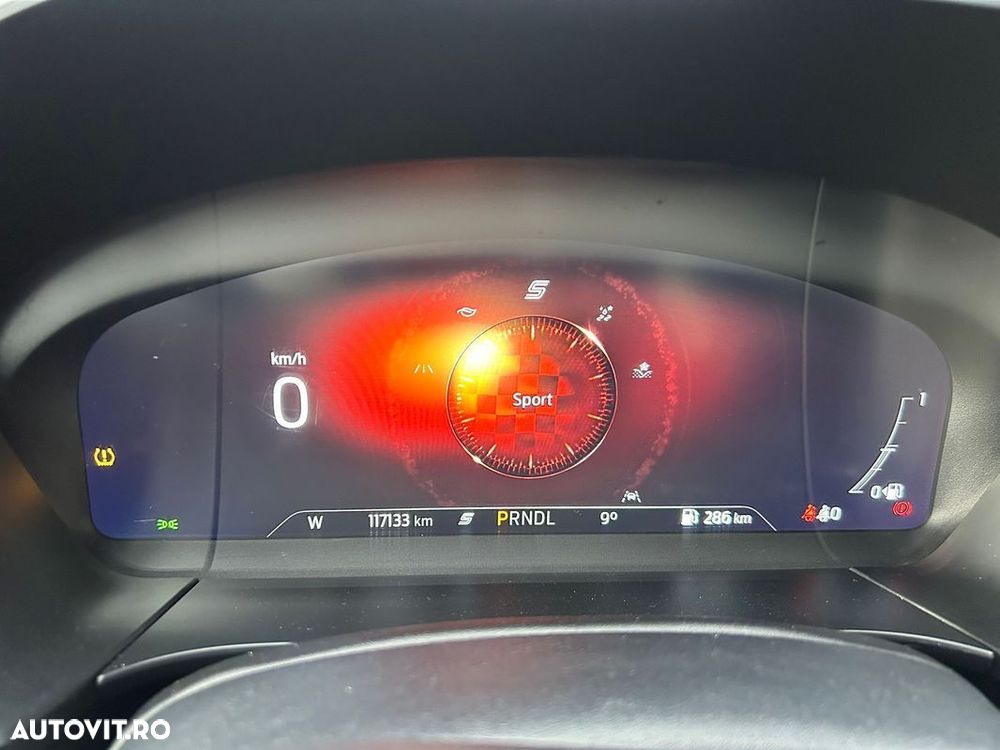 Ford Kuga - 18