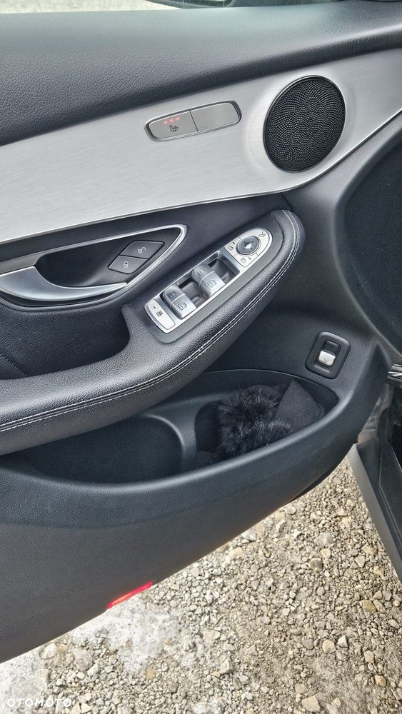 Mercedes-Benz GLC - 22