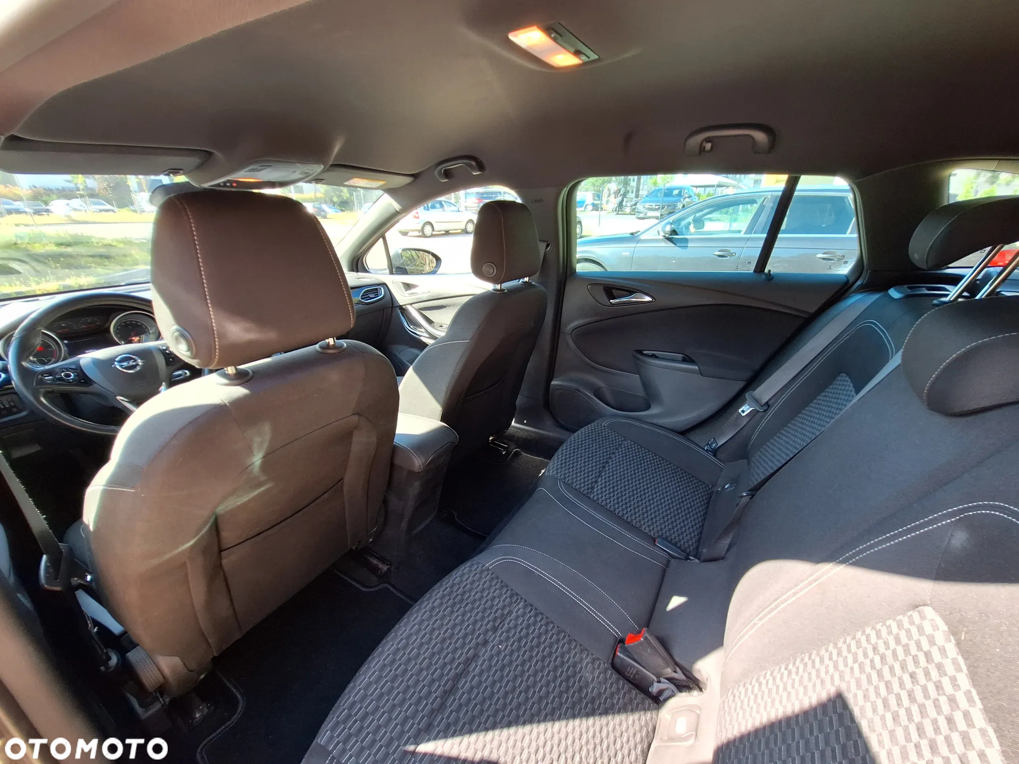 Opel Astra 1.6 D (CDTI) Start/Stop Sports Tourer Innovation - 22