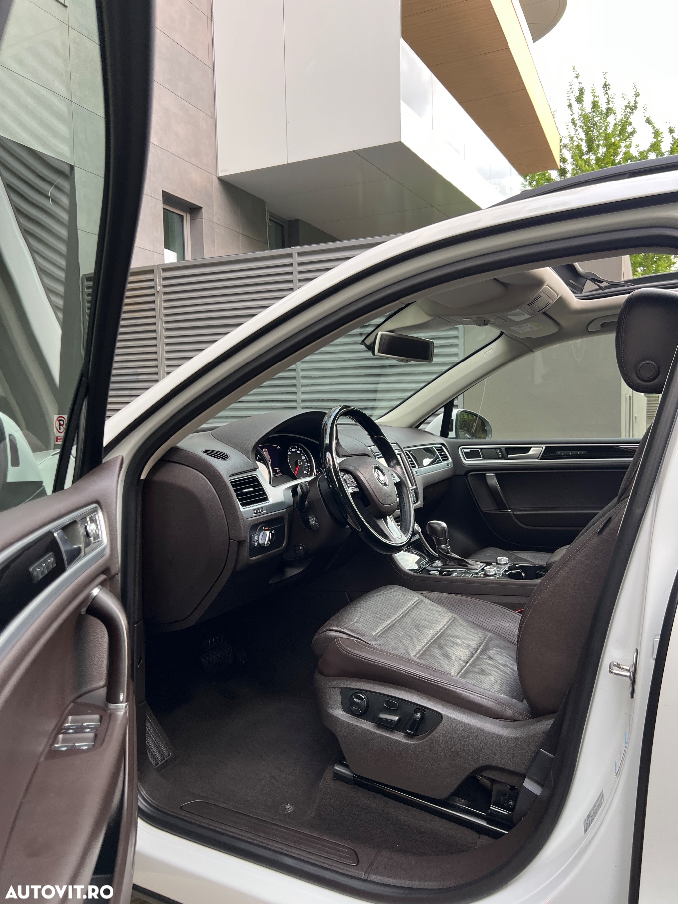 Volkswagen Touareg - 9