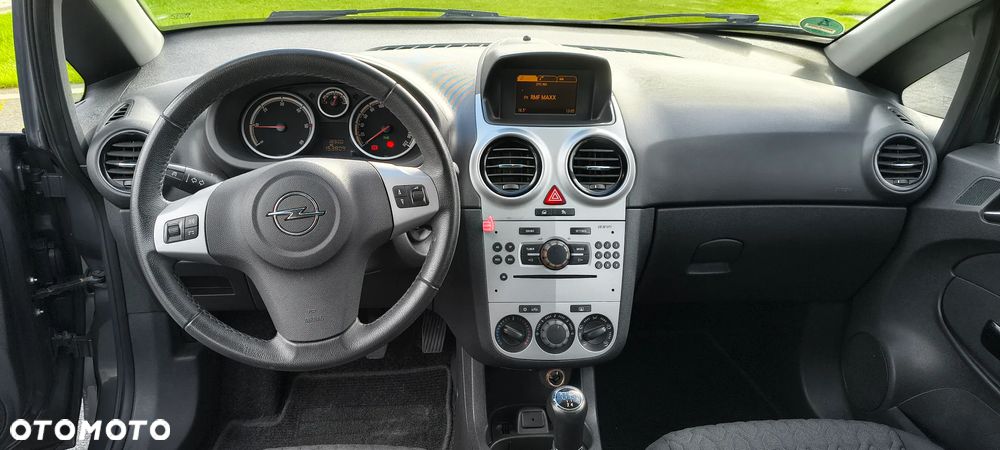 Opel Corsa 1.3 CDTI - 10