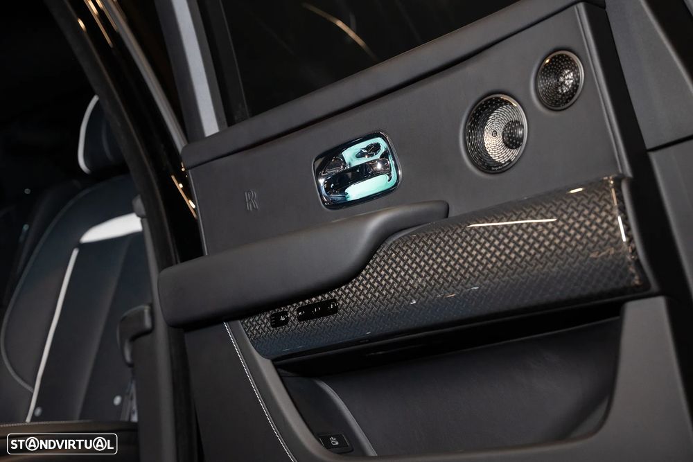Rolls Royce Cullinan Black Badge - 31