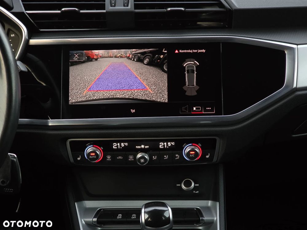 Audi Q3 35 TDI Quattro S tronic S line - 30