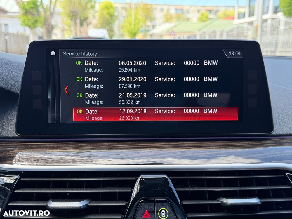 BMW Seria 5 530d xDrive AT - 14