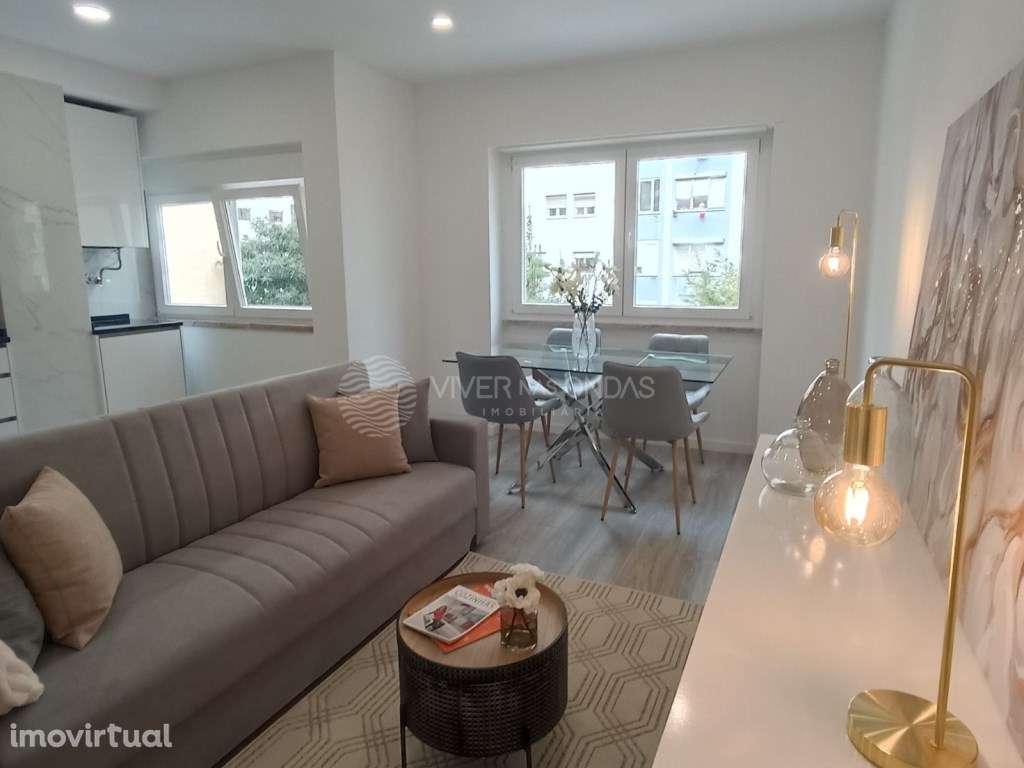 Apartamento T3 totalmente remodelado, em Benfica. - Grande imagem: 3/16