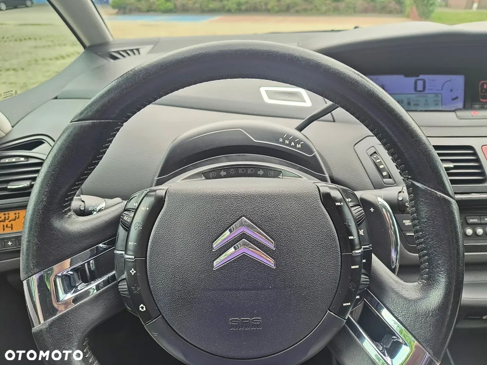 Citroën C4 Picasso 1.6 HDi FAP EGS6 Tendance - 32