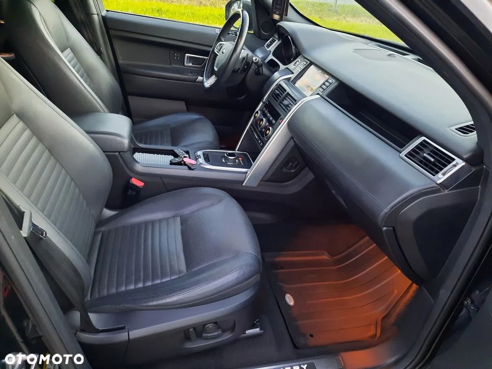 Land Rover Discovery Sport 2.0 TD4 HSE Luxury - 25
