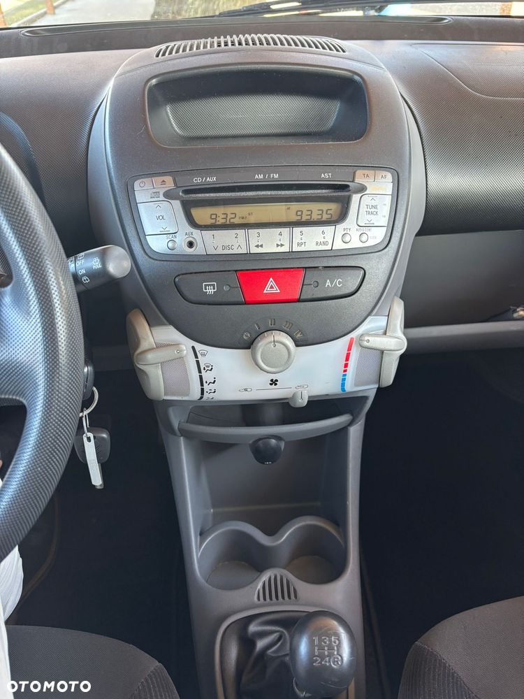 Citroën C1 1.0 Attraction - 24