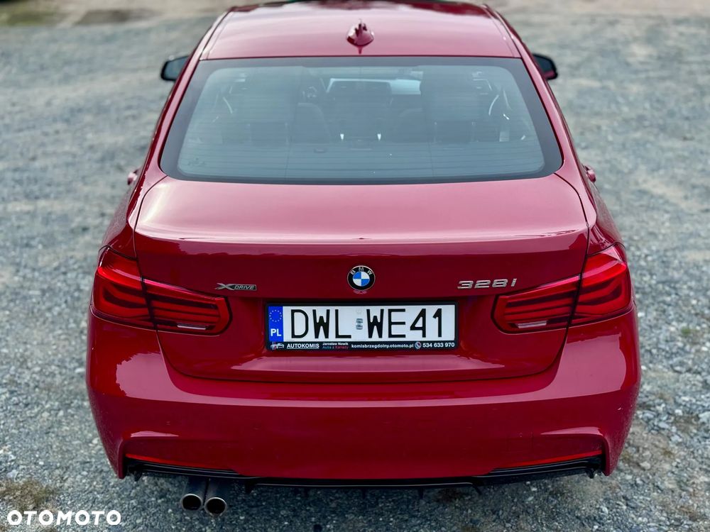 BMW Seria 3 328i - 11
