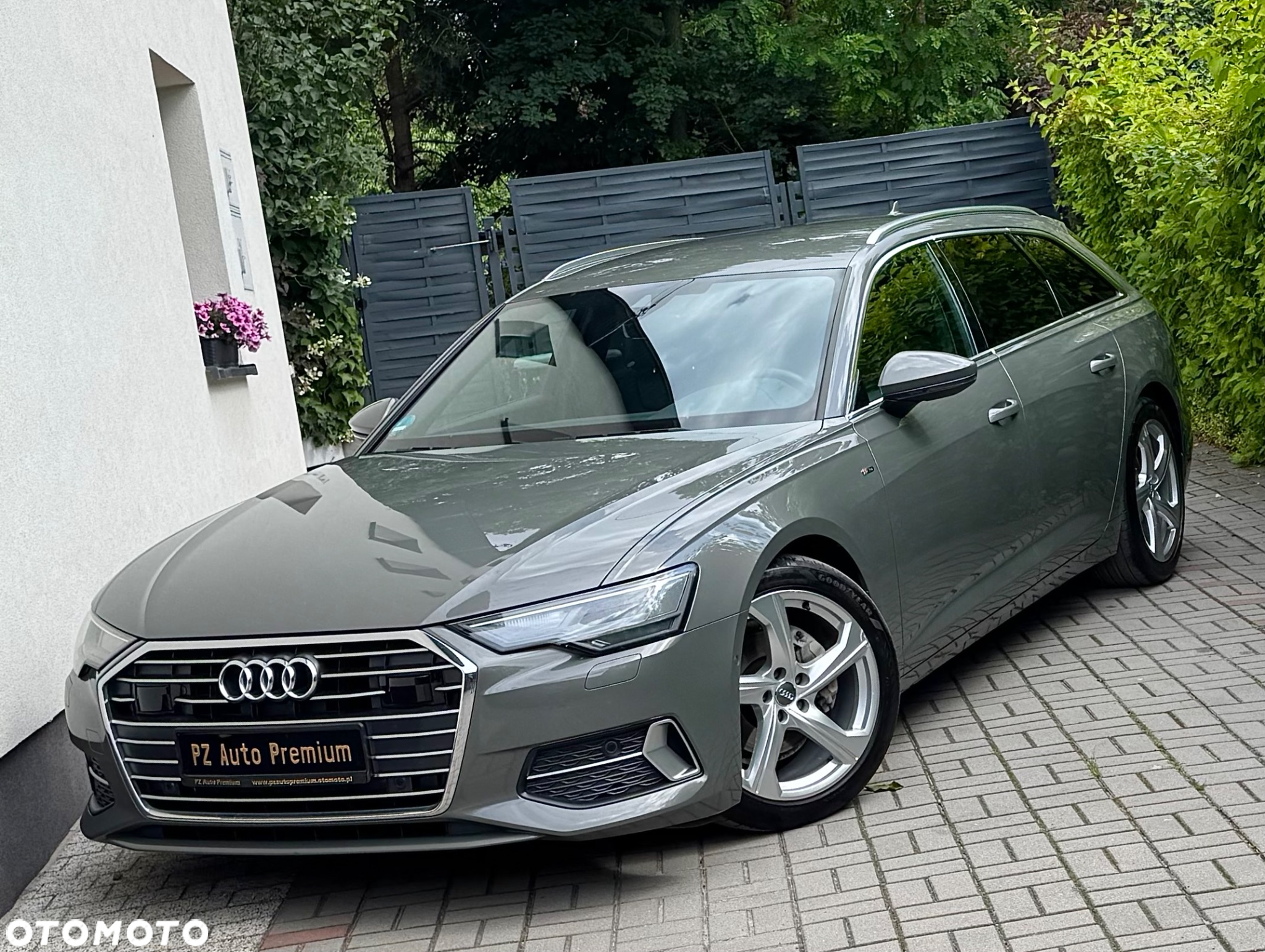 Audi A6 Avant 40 TDI S tronic S line - 2