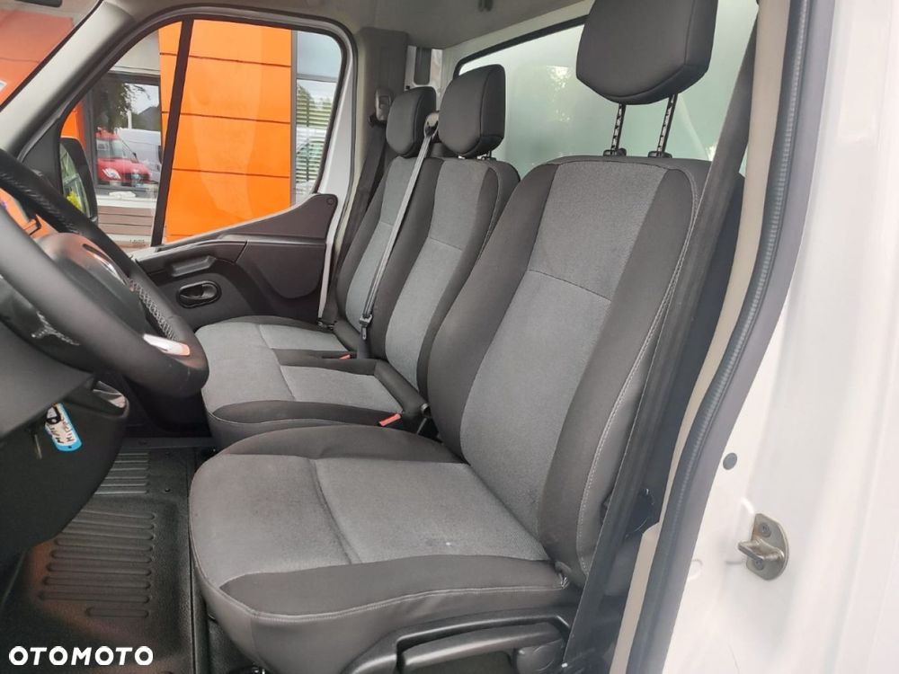 Renault Master - 15