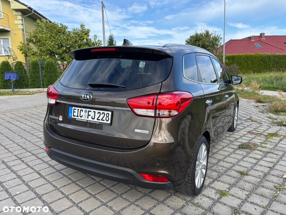 Kia Carens 1.7 CRDi 141 Dream Team Edition - 5
