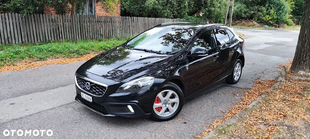 Volvo V40 Cross Country - 22