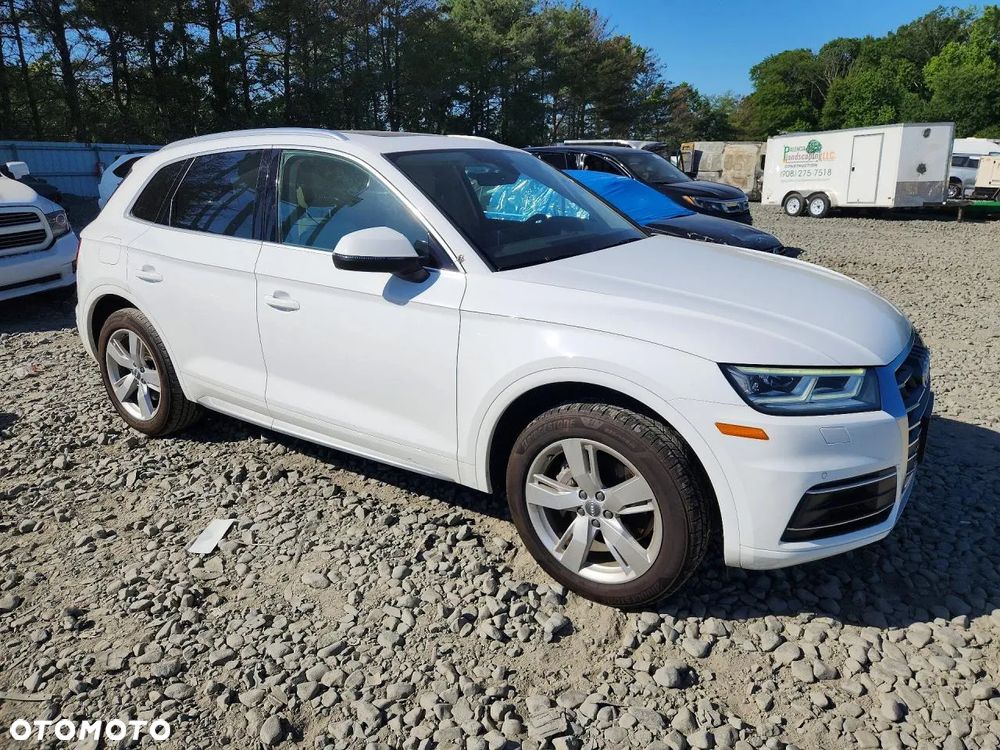 Audi Q5 2.0 TFSI Quattro S tronic design - 2