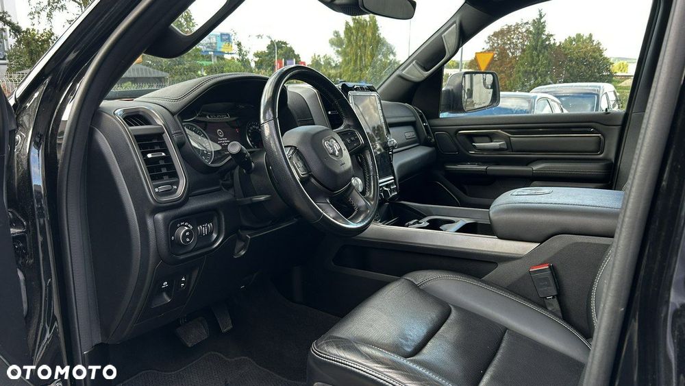 Dodge RAM - 7