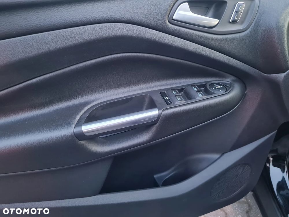 Ford Kuga 2.0 TDCi Titanium - 18