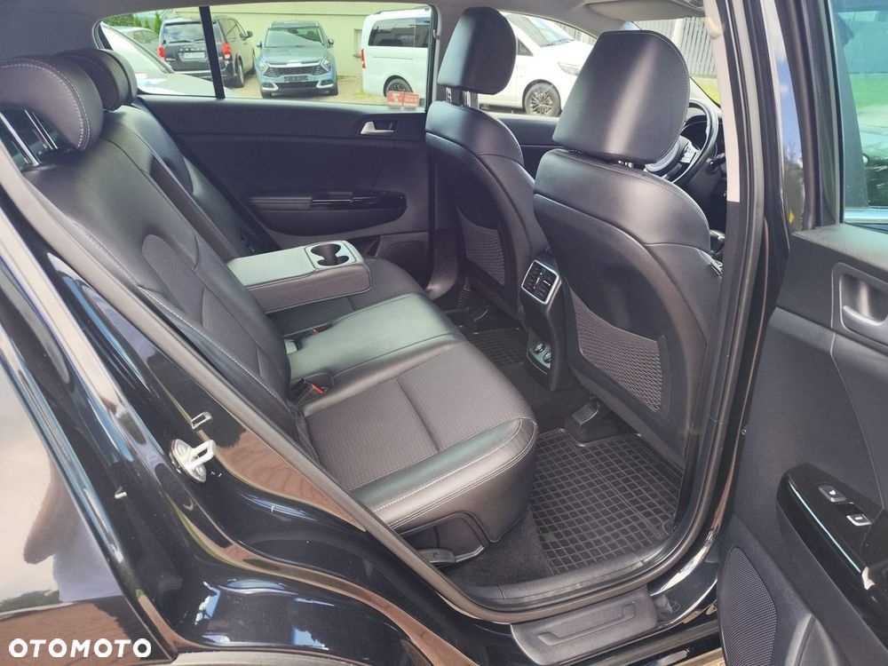 Kia Sportage - 18