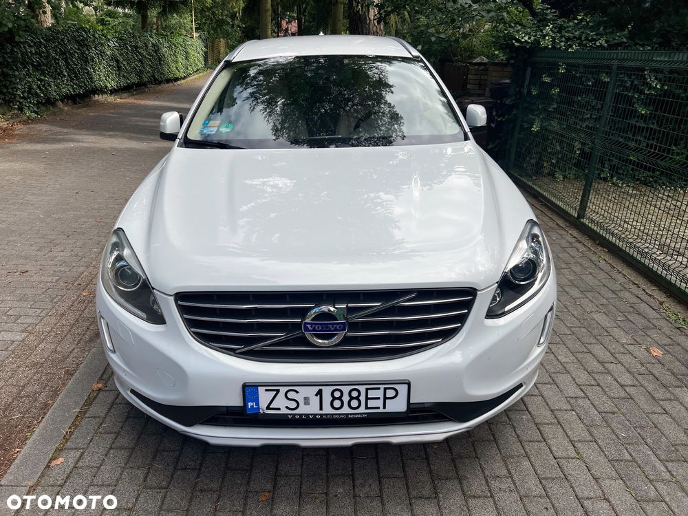 Volvo XC 60 D5 AWD Summum - 2