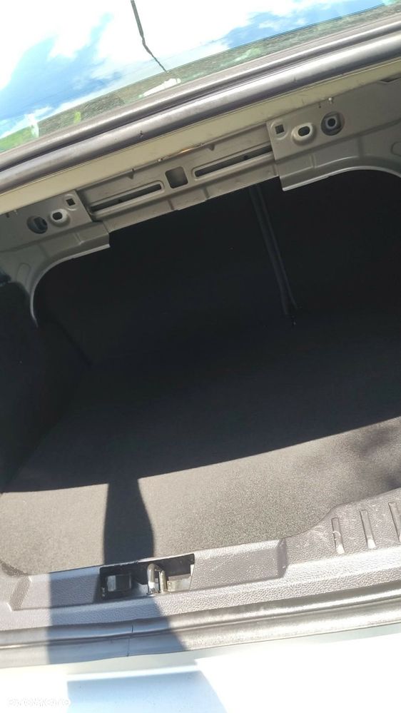 Ford Focus 1.6 EcoBoost Edition - 8