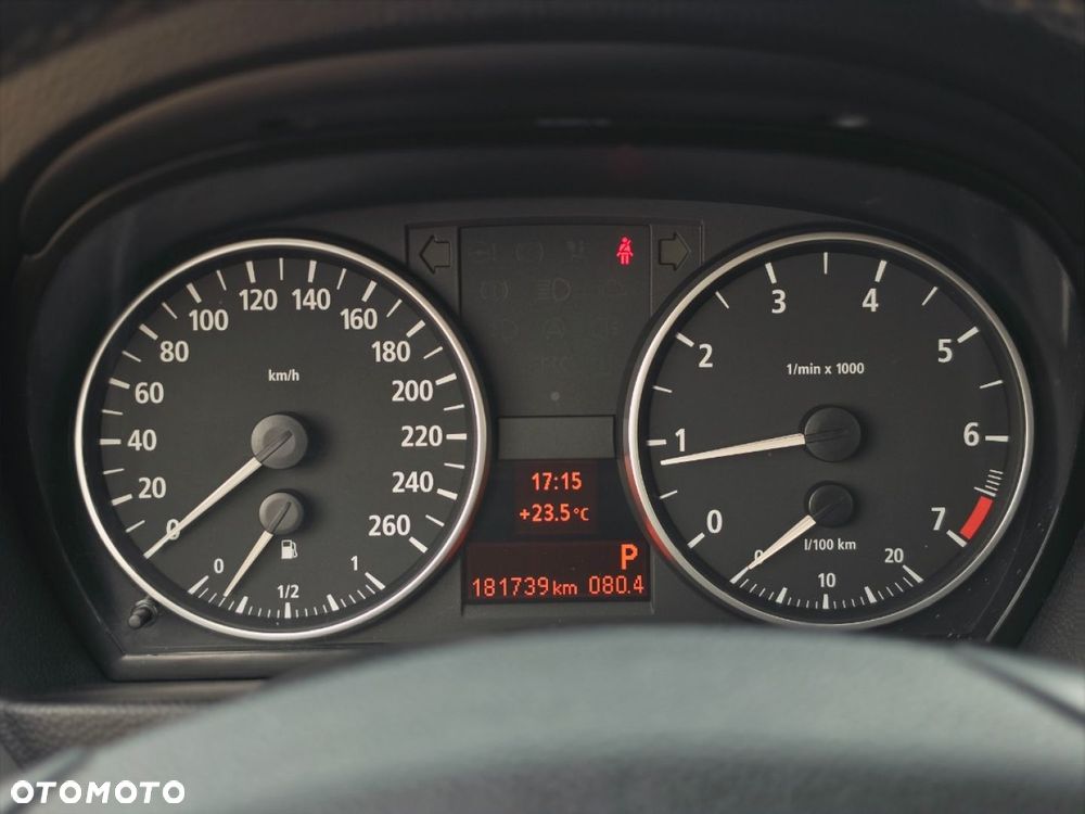 BMW Seria 3 - 24