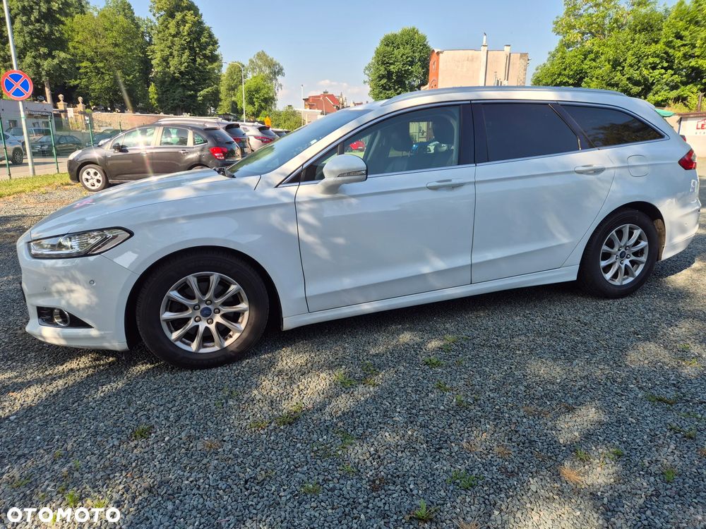 Ford Mondeo 2.0 TDCi STart-Stopp Titanium - 6