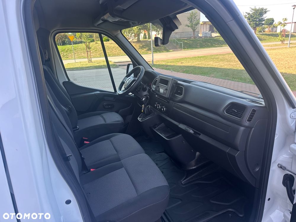 Renault Master - 15