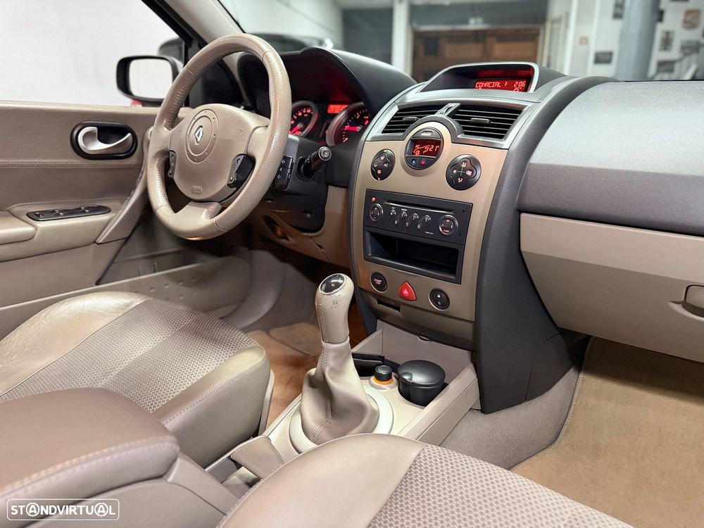 Renault Mégane 1.5 dCi Dynamique Luxe - 18