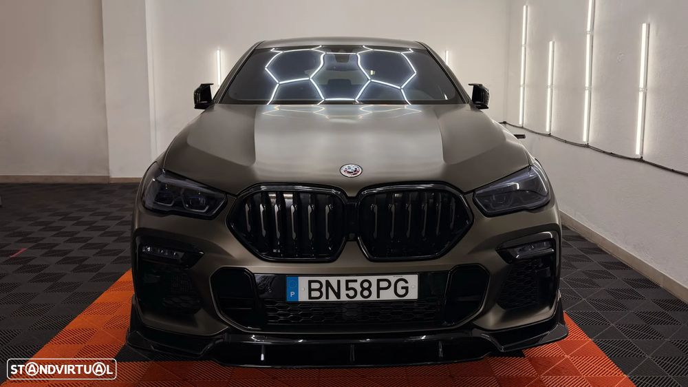 BMW X6 M50i - 2