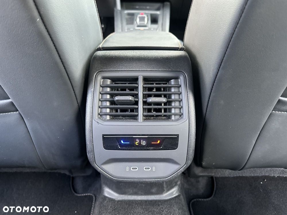 Cupra Formentor 1.5 TSI DSG - 36