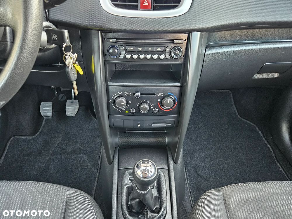 Peugeot 207 1.4 Trendy - 37