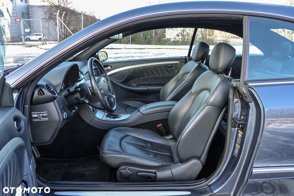 Mercedes-Benz CLK 320 CDI 7G-TRONIC Avantgarde - 7