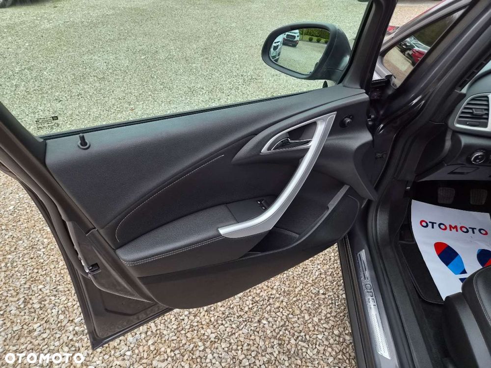 Opel Astra 1.4 Turbo Cosmo - 14