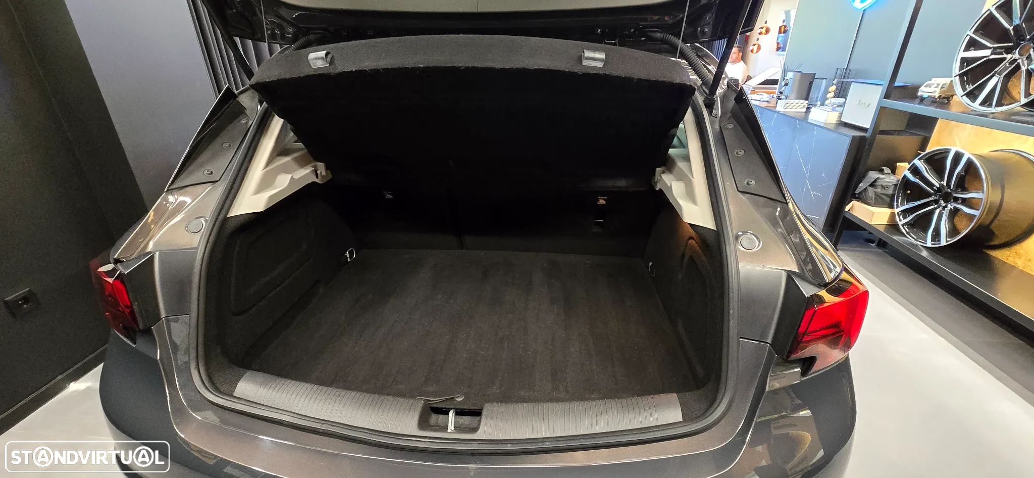 Opel Astra 1.6 CDTi Executive Start/Stop - 14