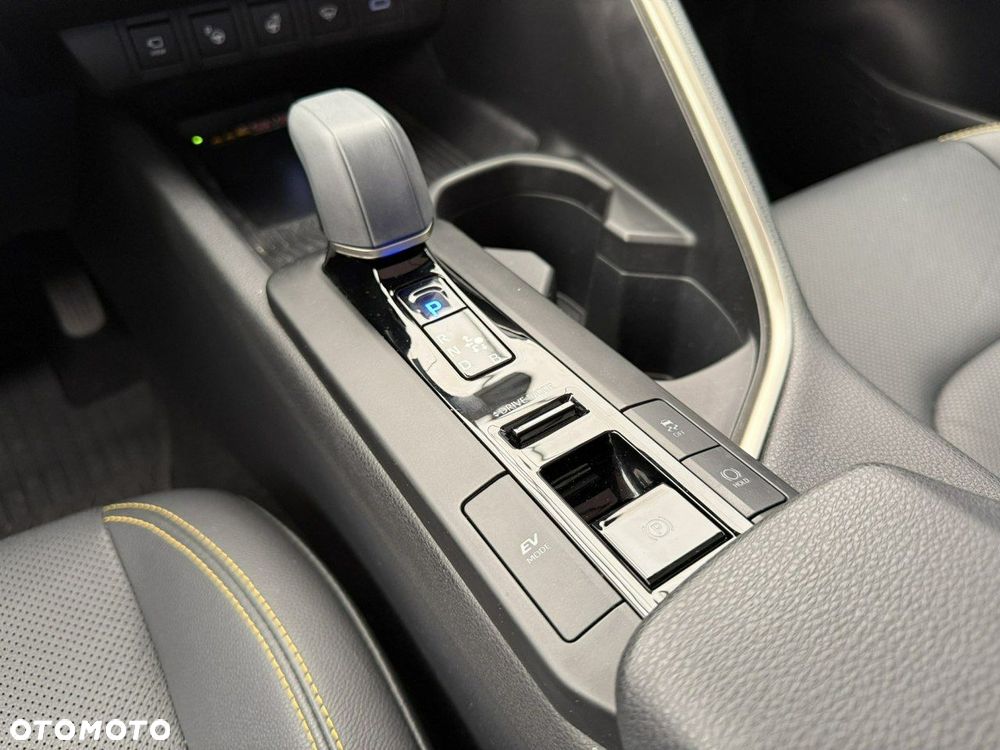 Toyota C-HR 2.0 Hybrid Dynamic Force Executive Premiere Edition AWD - 27