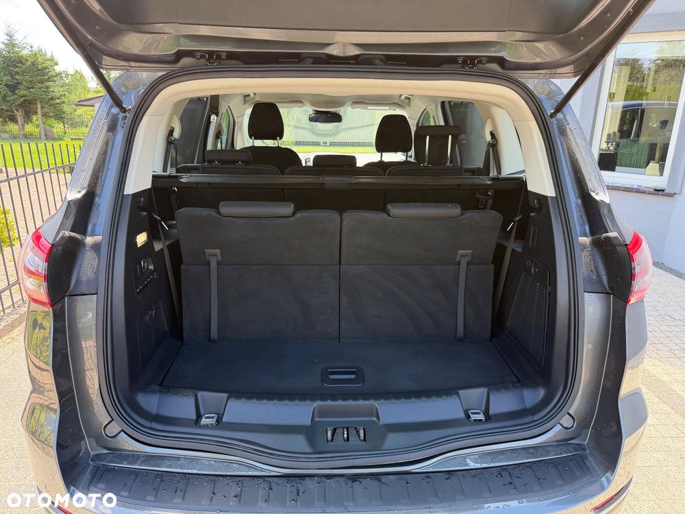 Ford S-Max 2.0 EcoBlue Titanium - 12
