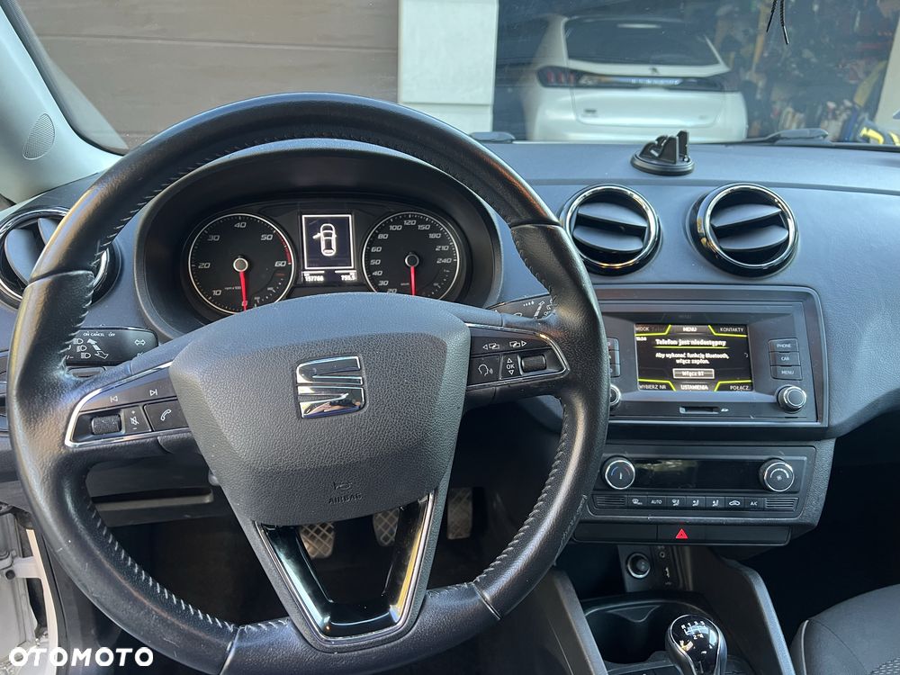 Seat Ibiza 2016 photo 5