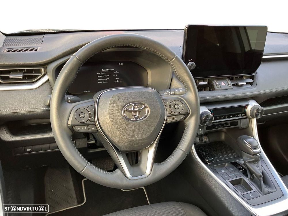 Toyota RAV4 - 10