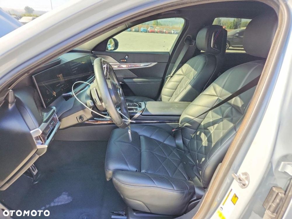 BMW Seria 7 - 7