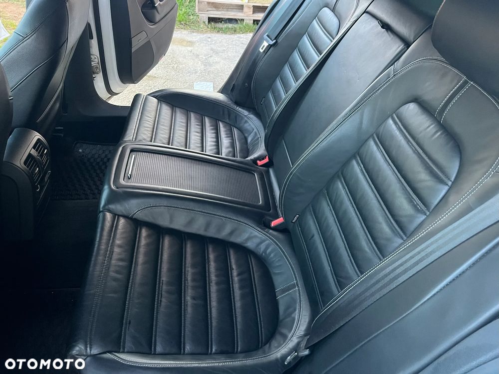 Volkswagen Passat CC - 20