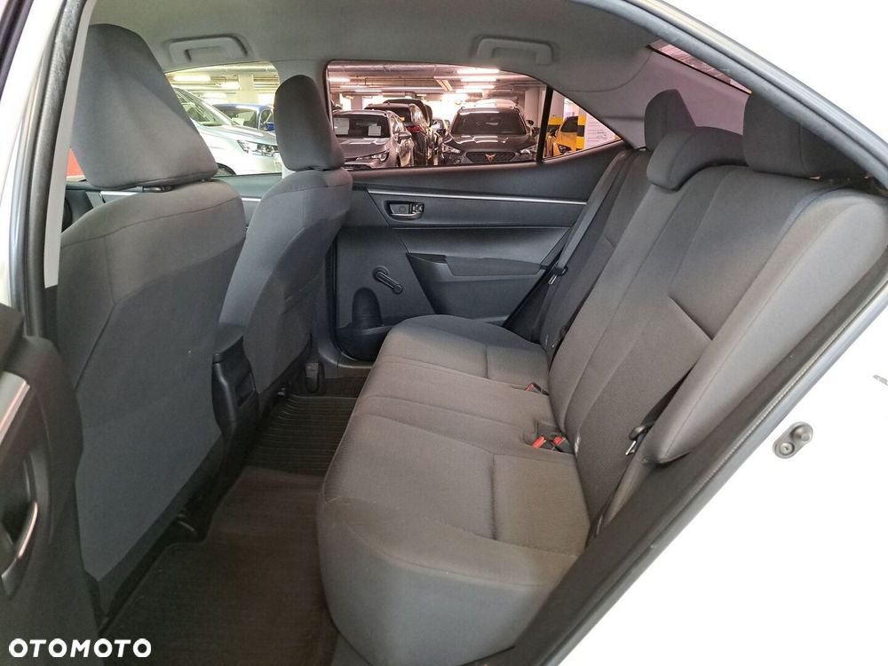 Toyota Corolla 1.33 Active - 13