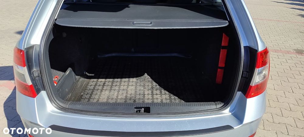 Skoda Octavia 1.6 TDI SCR Style - 17