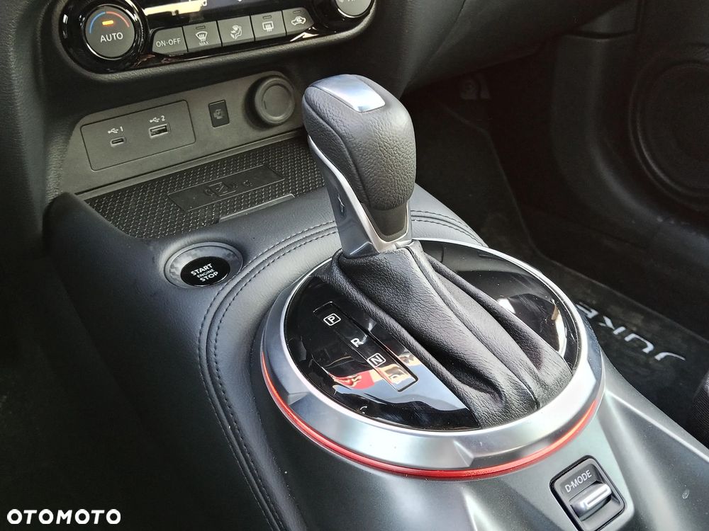 Nissan Juke 1.0 DIG-T N-Connecta DCT - 12