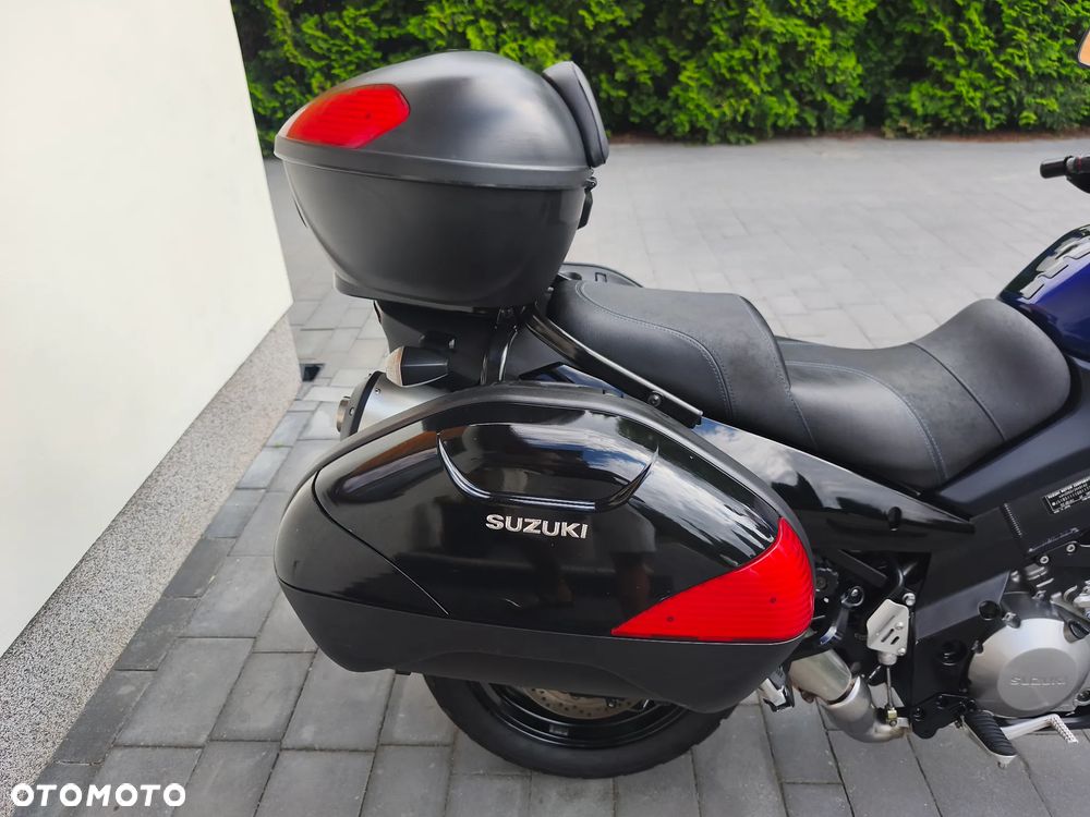 Suzuki DL - 16