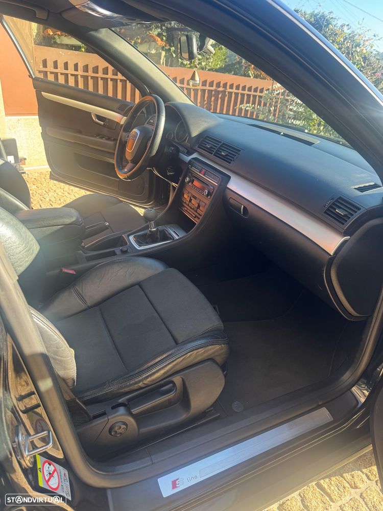 Audi A4 2.0 TDI S-line - 7