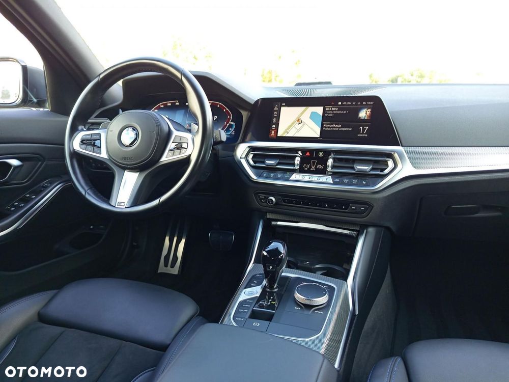 BMW Seria 3 - 12