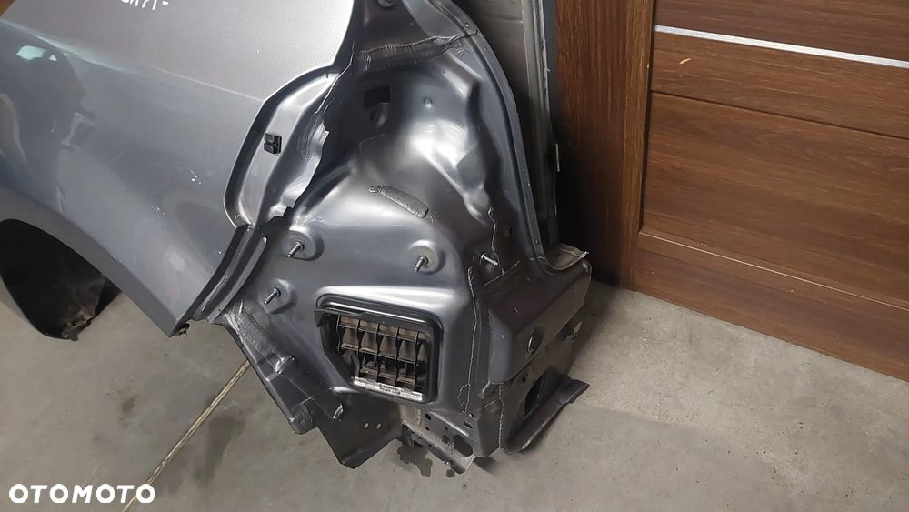 BŁOTNIK ĆWIARTKA LEWY TYŁ VW GOLF VI R2012 5DRZWI HB KOLOR LA7T - 3